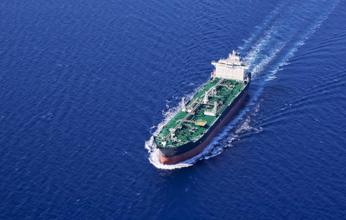 Σε συναγερμό το υπουργείο Ναυτιλίας για 200 πλοία ελληνικών συμφερόντων στον Περσικό Κόλπο και τον Κόλπο του Ομάν