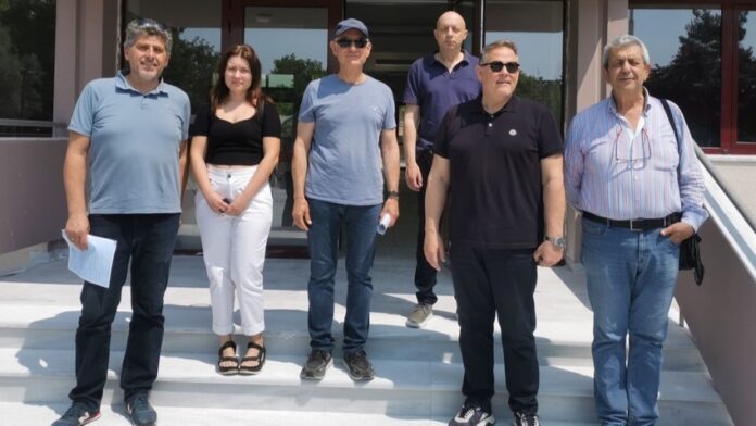 Δ. Τρικκαίων: Εντυπωσιακό το ανακαινισμένο Δημοτικό Σχολείο Μ. Καλυβίων