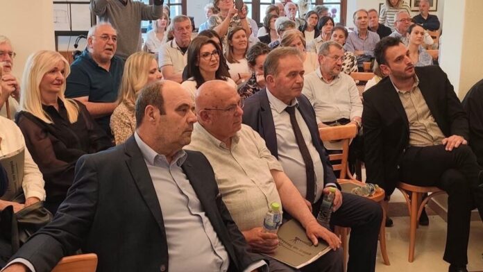 Ο Δήμαρχος Τυρνάβου τίμησε με την παρουσία του τα θρυλικά «ΜΑΝΑΚΕΙΑ 2025»