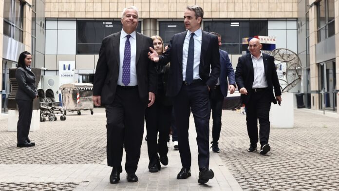 Τι αποκαλύπτουν τα κυβερνητικά στελέχη για τις παραιτήσεις Βορίδη και υφυπουργών για τον ΟΠΕΚΕΠΕ – Γιατί παραμένει ο Χρήστος Κέλλας