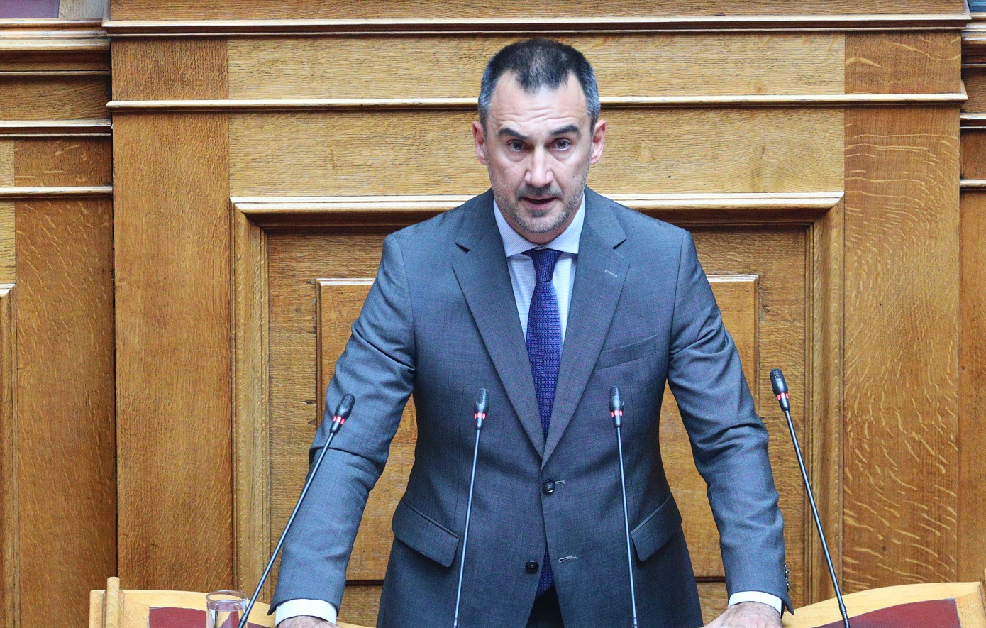 Χαρίτσης: Να εμποδίσουμε τη Βουλή να μετατραπεί σε πλυντήριο ευθυνών της κυβέρνησης για την τραγωδία στα Τέμπη