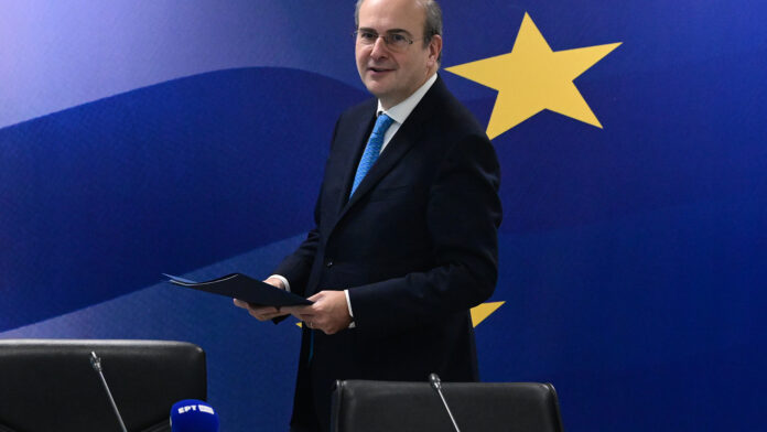 Κωστής Χατζηδάκης: Ισχυρή αυτοδυναμία και ριζικές μεταρρυθμίσεις – Το στρατηγικό πλάνο ως το 2027