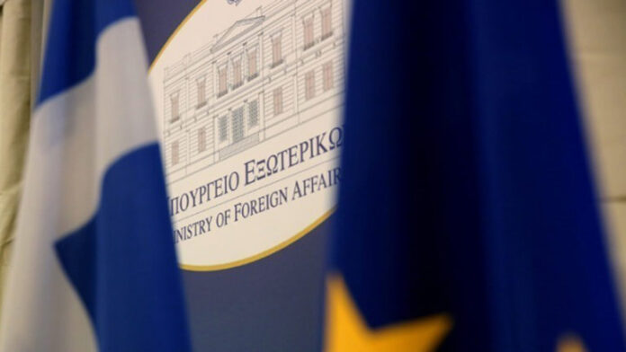 Έκκληση του Υπουργείου Εξωτερικών προς τους Έλληνες πολίτες στο Ισραήλ: «Παραμείνετε σε ασφαλές καταφύγιο»
