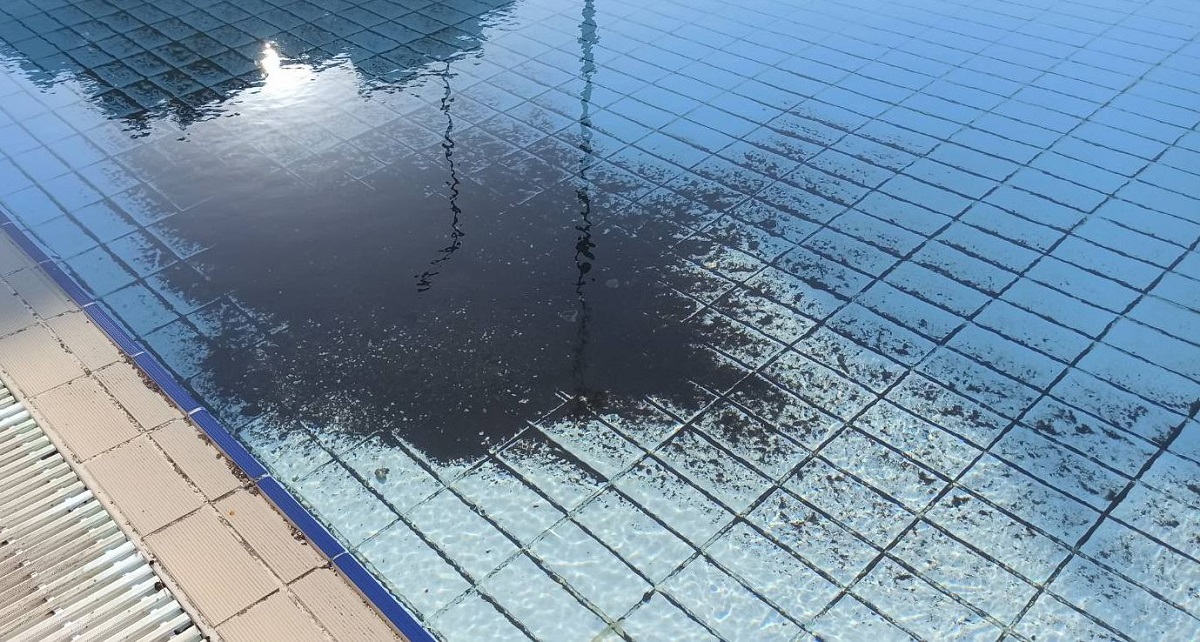 Δήμος Πετρούπολης: Παραμένει κλειστή, λόγω καταστροφών, η παιδική πισίνα του κολυμβητηρίου