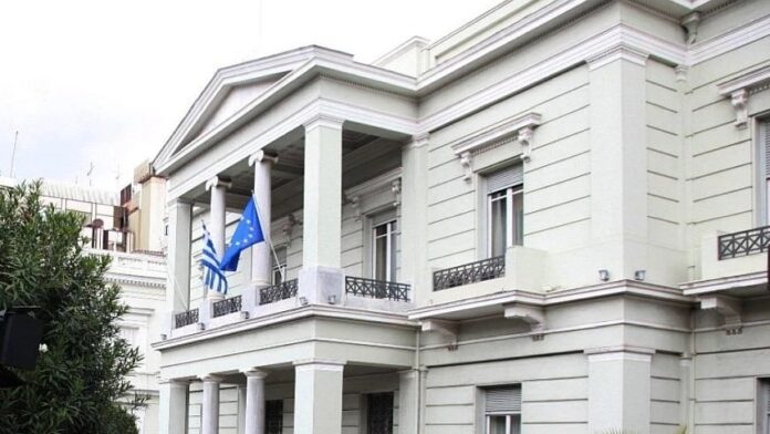 Συλλυπητήρια της Αθήνας για το φονικό αεροπορικό δυστύχημα στην Ινδία