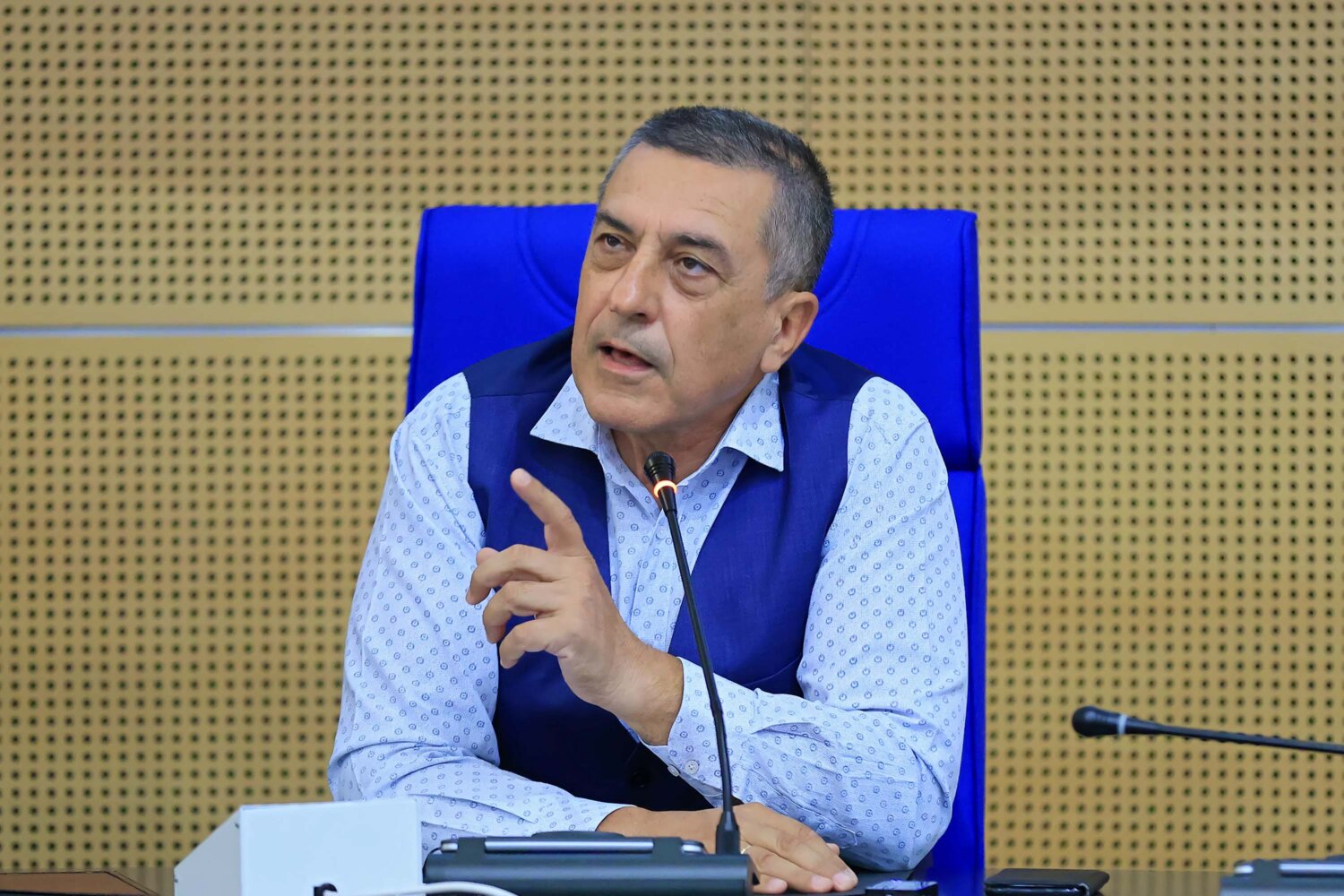 Καταγγελίες Κουρέτα: «Η κυβέρνηση ευθύνεται για την απουσία έργων στη Θεσσαλία»