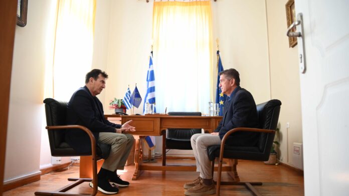 Σύσκεψη Χρυσοχοΐδη – Αλεξόπουλου: Σταθερή ΟΠΚΕ και δύο ομάδες ΔΙΑΣ στη Δυτική Αχαΐα