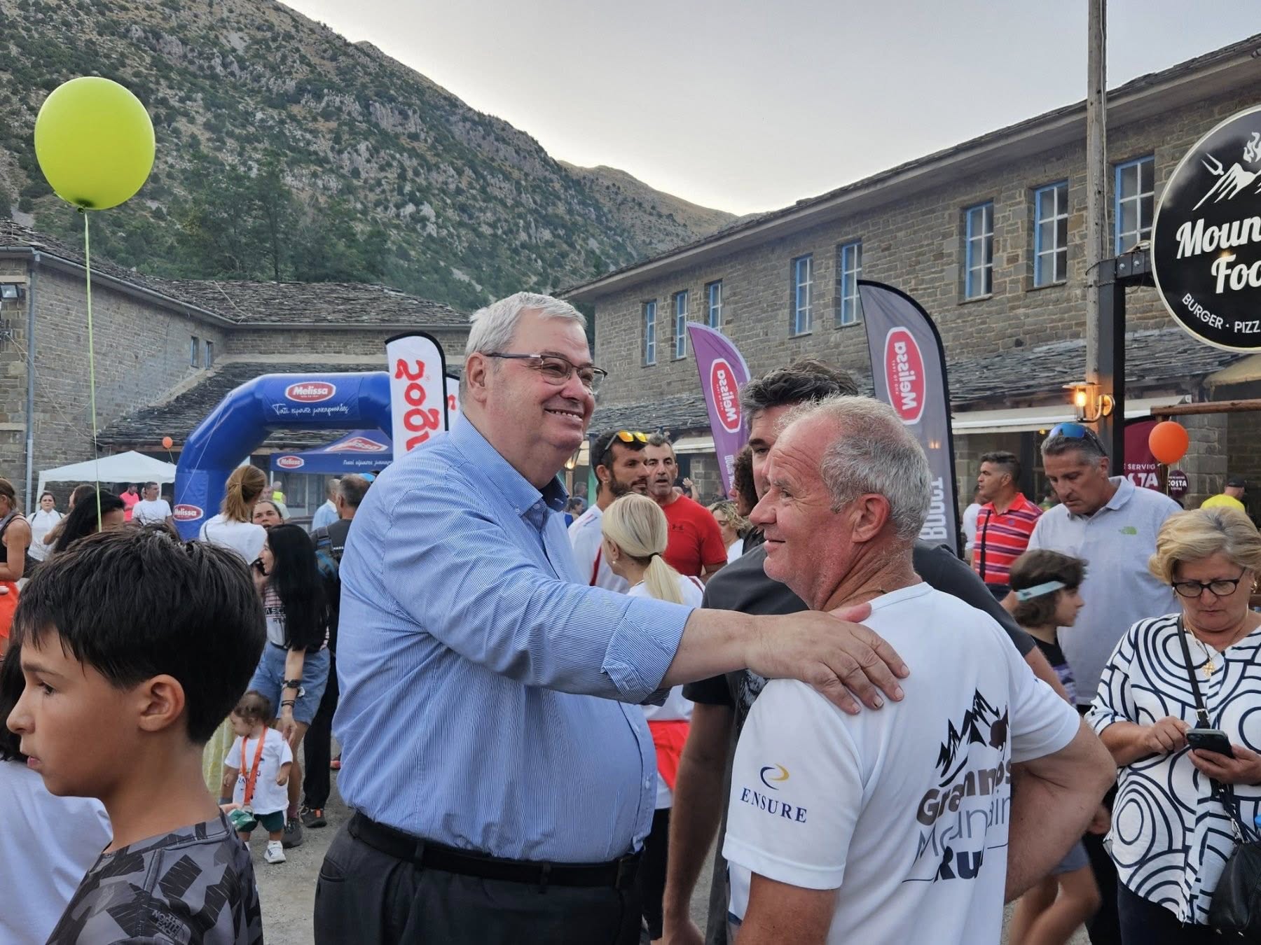 Ο Περιφερειάρχης Ηπείρου στο Τσεπέλοβο για το Zagori Mountain Race