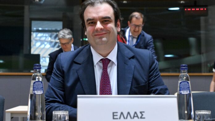 Πιερρακάκης: Πέντε προοπτικές για το ψηφιακό ευρώ – Ας δράσουμε άμεσα