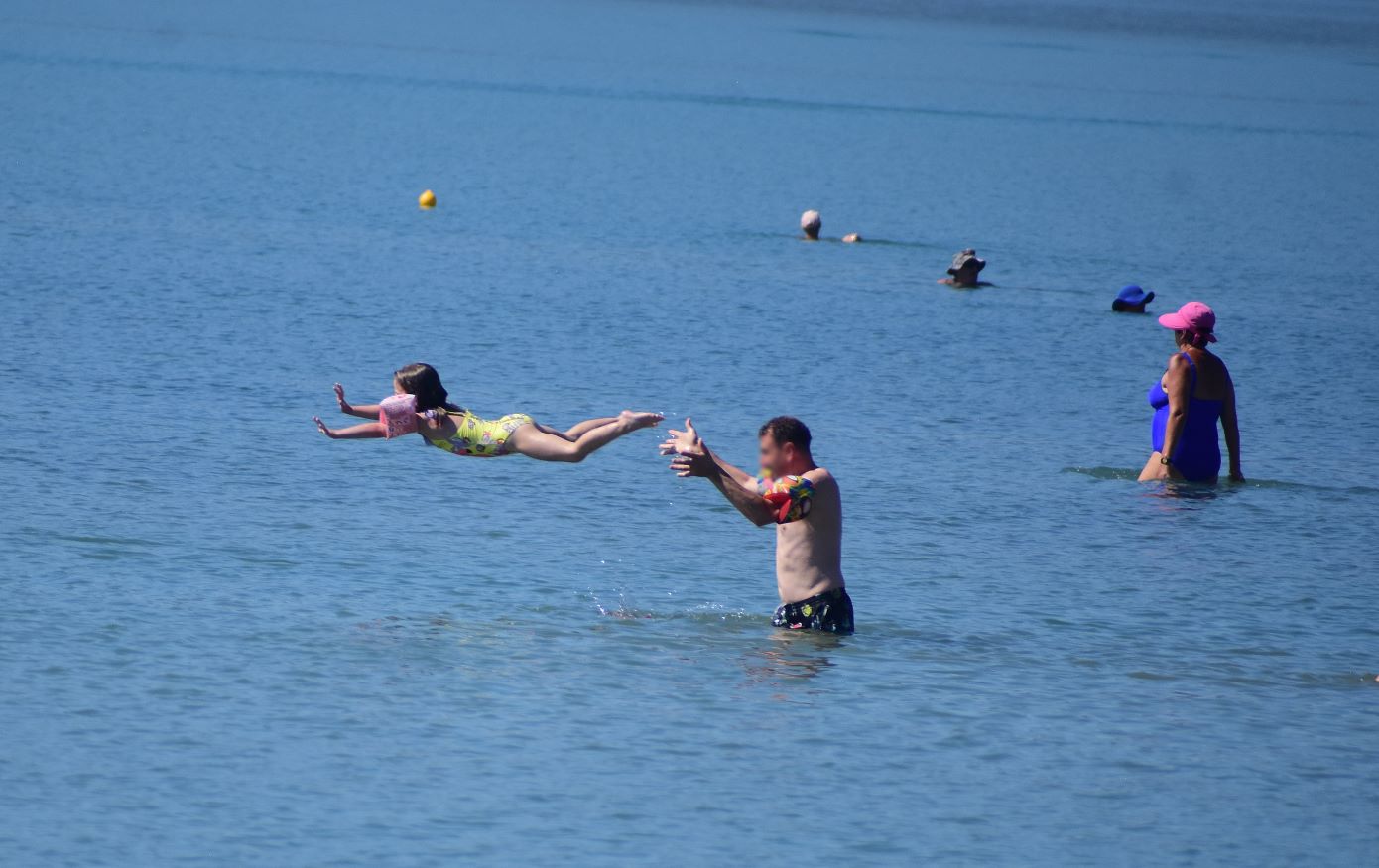 Ο υδράργυρος ανεβαίνει ξανά και τα μποφόρ ενισχύονται στο Αιγαίο – Το θερμόμετρο αγγίζει τους 37 βαθμούς σήμερα