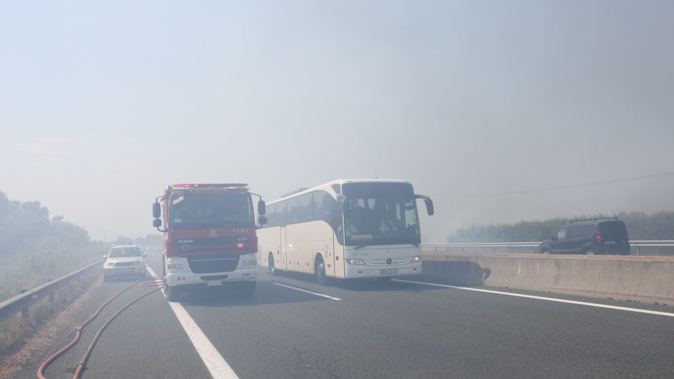 Ανατροπή νταλίκας στην Εγνατία Οδό κοντά στο Δρέπανο – Ένας τραυματισμένος