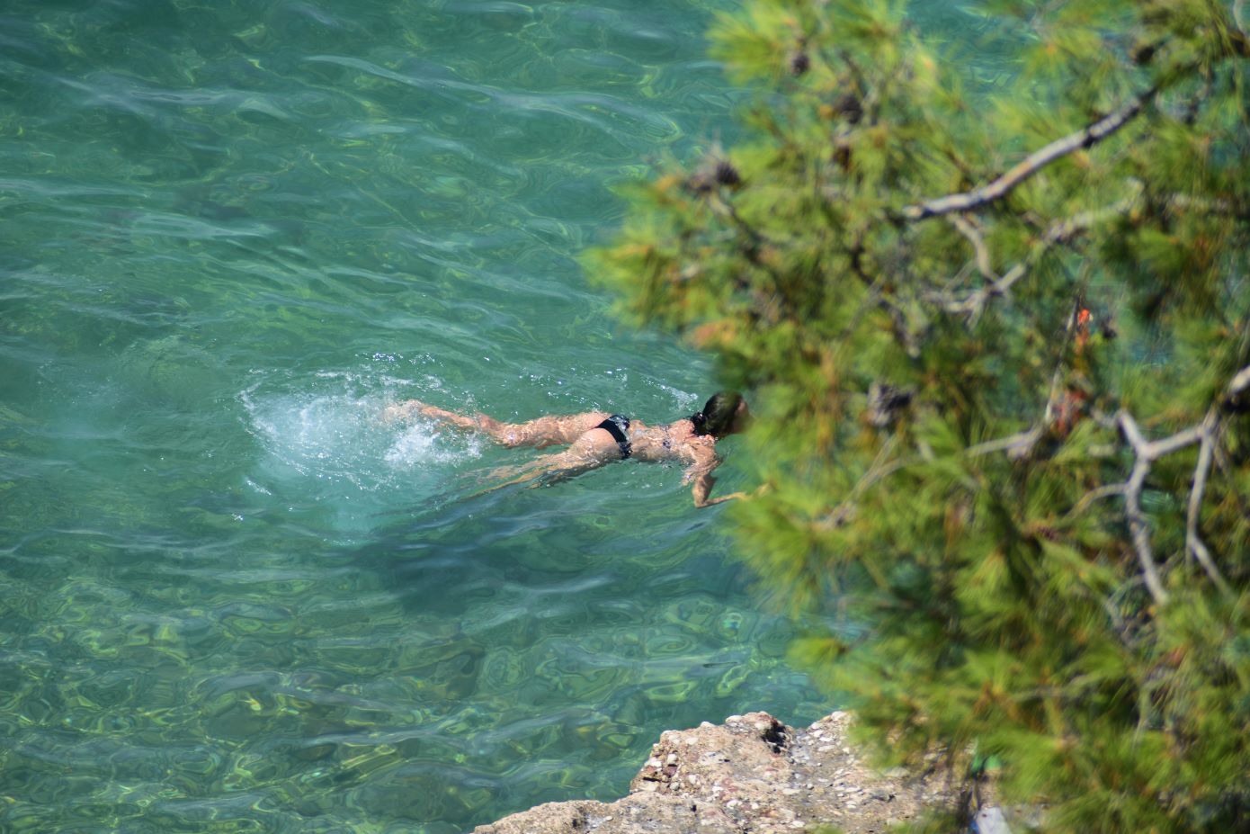 Ξεκινά ο εξαήμερος καύσωνας: Ξεπερνά τους 40 βαθμούς – «Καμίνι» η κεντρική Ελλάδα και η Πελοπόννησος