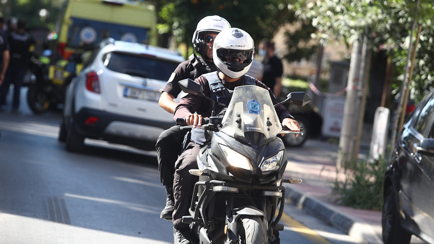 Φόνος στην Αγία Παρασκευή: Πολύωρη κατάθεση από την πρώην σύζυγο του καθηγητή – Εξαφανισμένος ο κύριος ύποπτος