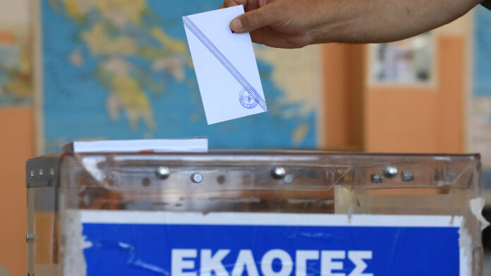Δημοσκόπηση Pulse: Στο 28,5% η Νέα Δημοκρατία με τεράστια διαφορά από τον δεύτερο – Εδραιώνεται σταθερά πάνω από την Πλεύση το ΠΑΣΟΚ