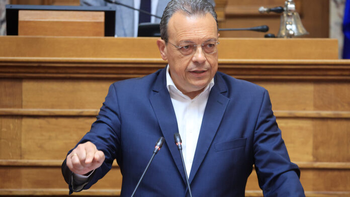 Φάμελλος στην ΚΟ: Δυναμική αντιπολίτευση τώρα, προοδευτική διακυβέρνηση αύριο