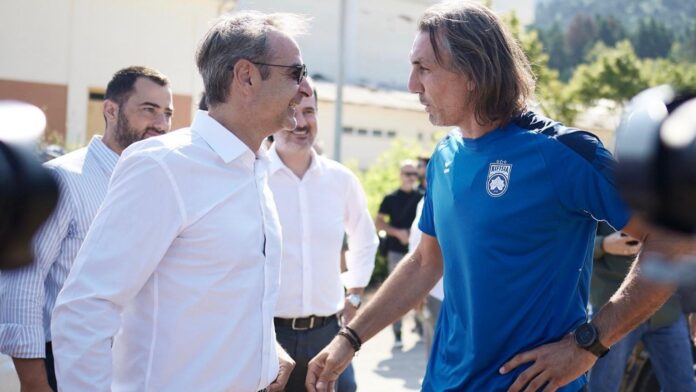 Κηφισιά: Η δημοσίευση για τη συνάντηση με τον Κυριάκο Μητσοτάκη στο Καρπενήσι