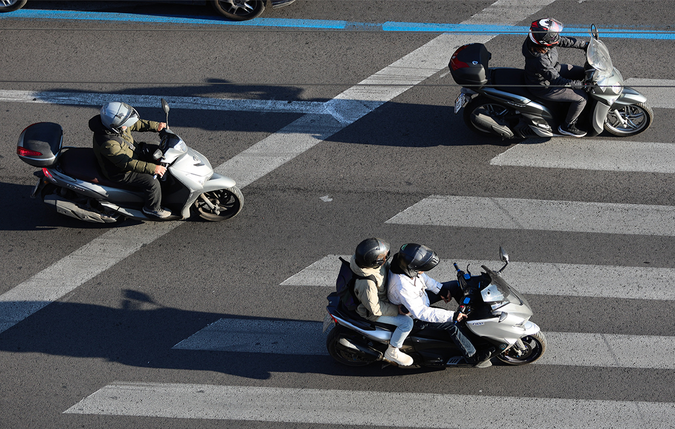 ΕΛΑΣ: Πάνω από 3.000 παραβάσεις καταγράφηκαν τη δεύτερη εβδομάδα της καμπάνιας «Μηδενική ανοχή στη μη χρήση κράνους»