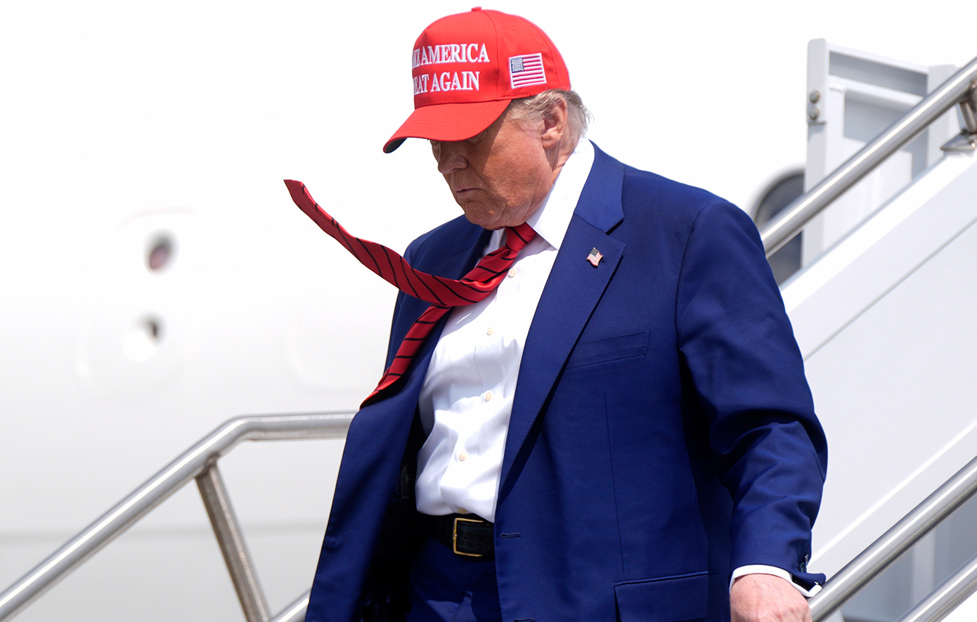 Τραμπ απειλεί με επανέναρξη εμπορικού πολέμου – Στόχος η Ιαπωνία και η Νότια Κορέα