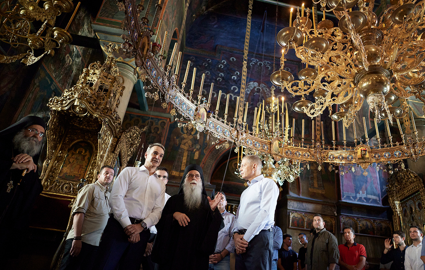Στην Ιερά Μονή Βατοπεδίου προσκύνησε ο Κυριάκος Μητσοτάκης
