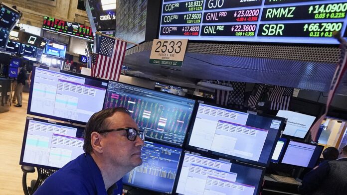 Wall Street: Ανοδική πορεία για Nasdaq και S&P 500 – Ελαφρά υποχώρηση ο Dow Jones