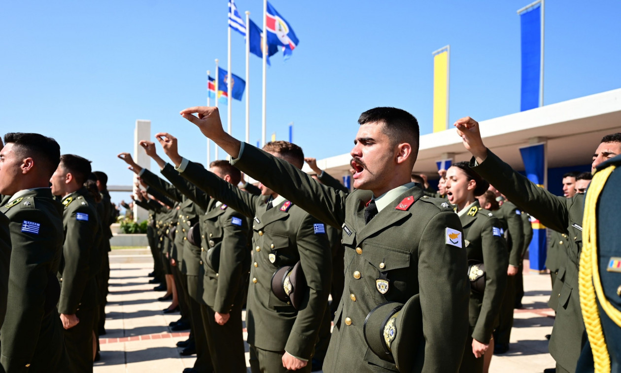 Βάσεις 2025: Σημαντική πτώση για τις Στρατιωτικές Σχολές – Πολλές οι κενές θέσεις