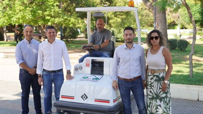 Σύγχρονο σάρωθρο τελευταίας τεχνολογίας στον Δήμο Αγίας Παρασκευής