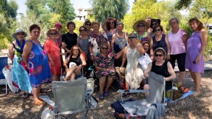 Δωρεάν παραθαλάσσιες εξορμήσεις για τα μέλη των ΚΑΠΗ του Δήμου Αιγάλεω