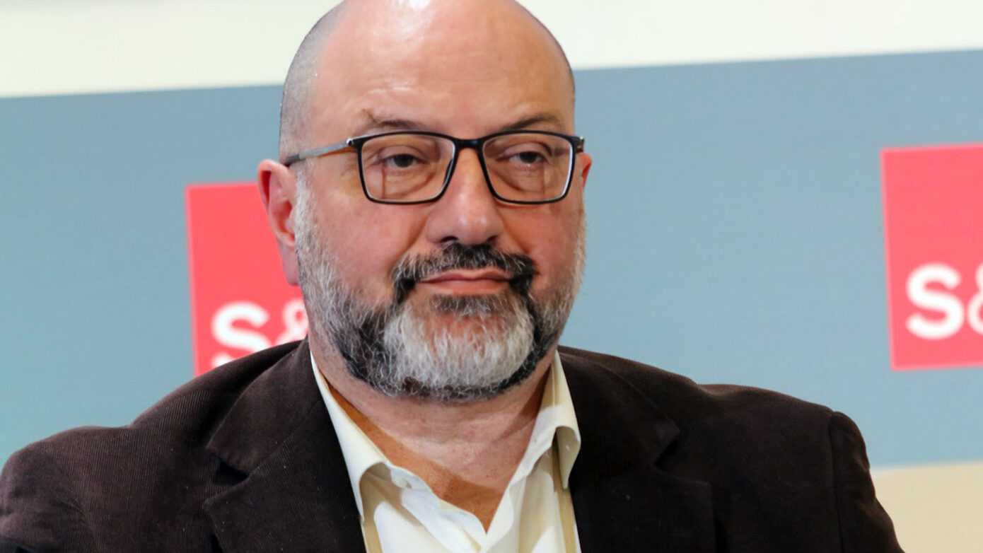 Σάκης Αρναούτογλου: Η εμπορική συμφωνία ΕΕ-ΗΠΑ ανοίγει νέο κεφάλαιο εξάρτησης