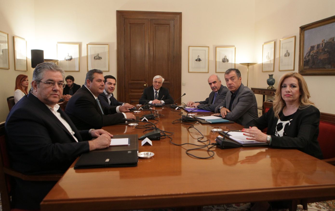 Πρακτικά από την καθοριστική σύσκεψη πολιτικών αρχηγών μετά το δημοψήφισμα του 2015: Τι αποκάλυψε ο Τσίπρας, πώς αντέδρασε ο Μεϊμαράκης