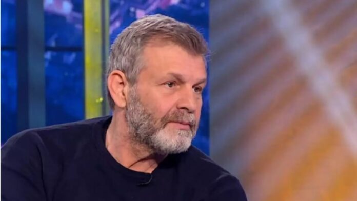 Απόστολος Γκλέτσος: Παραίτηση από τη θέση του Περιφερειακού Συμβούλου Αττικής