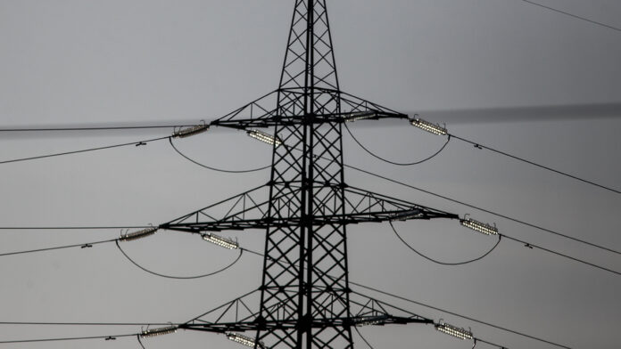 ΑΔΜΗΕ για απειλή blackout: Η χώρα διαθέτει παραγωγική ικανότητα και το δίκτυο αντέχει στην αυξημένη ζήτηση