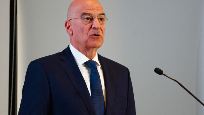Η διασφάλιση των χριστιανικών κοινοτήτων σε Λίβανο και Συρία στο επίκεντρο συνομιλιών Δένδια με τον Πατριάρχη Αντιοχείας