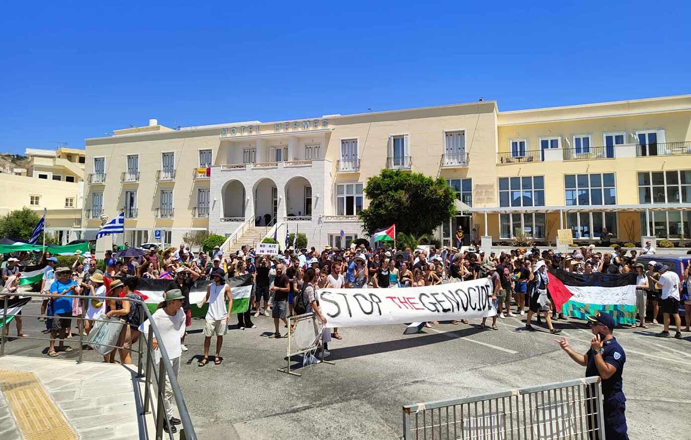 Σύρος: Υποστηρικτές της Παλαιστίνης «ακινητοποιούν» τουρίστες από το Ισραήλ σε κρουαζιερόπλοιο
