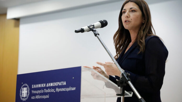 Σοφία Ζαχαράκη: Αναμένονται 10.000 νέοι διορισμοί εκπαιδευτικών στα Λύκεια