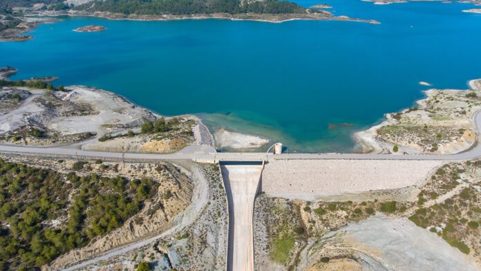 Περιφέρεια Ν. Αιγαίου: Η υποχρέωση προς την κοινωνία δεν παύει