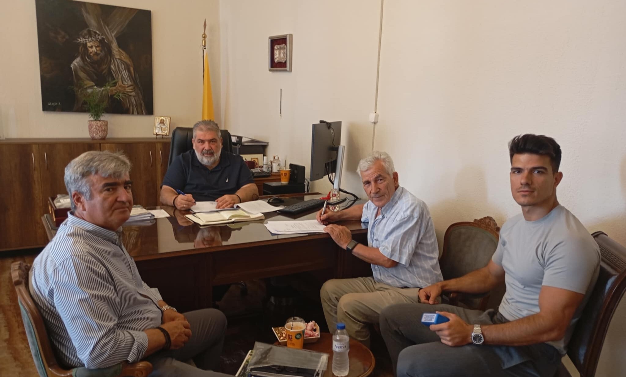 Συμφωνία για ανακαίνιση και συντήρηση δρόμων στην Πτολεμαΐδα