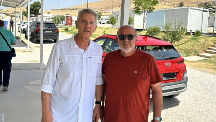 Οι πλημμυροπαθείς της Φαρκαδόνας έχουν τη δυνατότητα να μείνουν όσο επιθυμούν στη δομή στο Κουτσόχερο