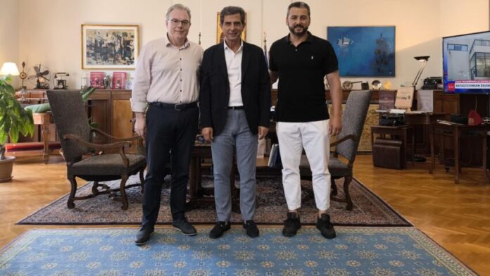Συνάντηση Δημάρχου Χαλκηδόνος με τον Υφυπουργό Εσωτερικών Κ. Γκιουλέκα