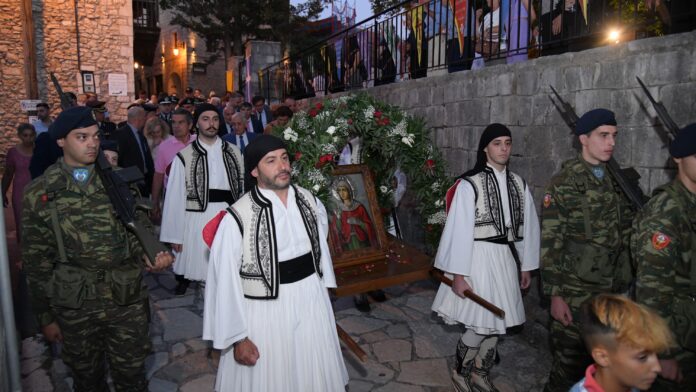 Δ. Γορτυνίας: Λαμπρότητα και συγκίνηση στις τελετές για την Πολιούχο Αγία Κυριακή