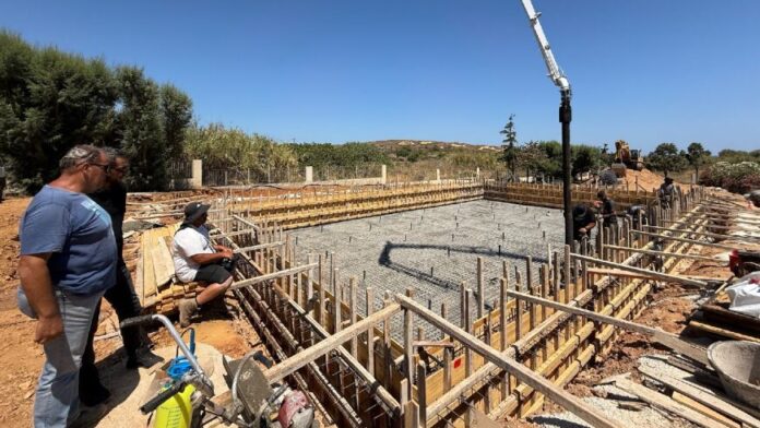 Δ. Χανίων: Προχωρούν οι εργασίες για τη νέα πισίνα στο Κλειστό Γυμναστήριο Κλαδισού
