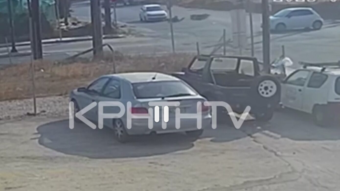 Συγκλονίζει βίντεο από τροχαίο στην Ιεράπετρα: Μηχανόβιος πέφτει στο οδόστρωμα μετά από σύγκρουση και δεύτερο όχημα περνά από πάνω του