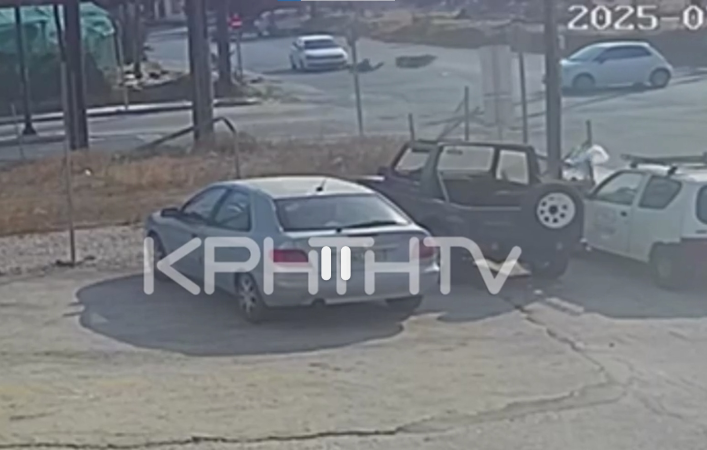 Συγκλονίζει βίντεο από τροχαίο στην Ιεράπετρα: Μηχανόβιος πέφτει στο οδόστρωμα μετά από σύγκρουση και δεύτερο όχημα περνά από πάνω του