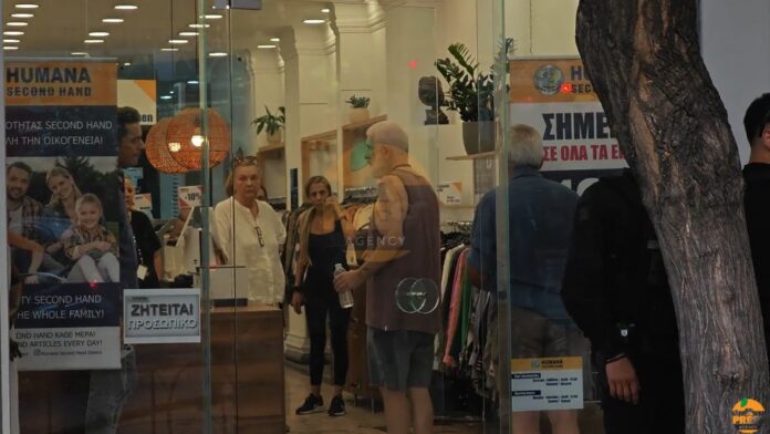 Φωτιά στο σπίτι του Πέτρου Φιλιππίδη: Κοιμόταν στο σαλόνι – Γειτόνισσα τον προειδοποίησε για τις φλόγες