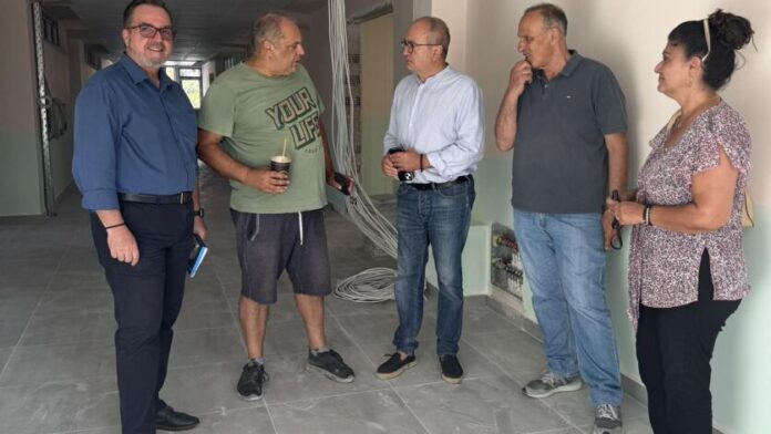 Επίσκεψη Δημάρχου Ηρακλείου Αττικής στην κατασκευή νέας σχολικής πτέρυγας