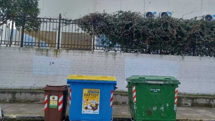 Για πρώτη φορά καινοτόμο πρόγραμμα απόσμησης κάδων στον Δήμο Λαγκαδά