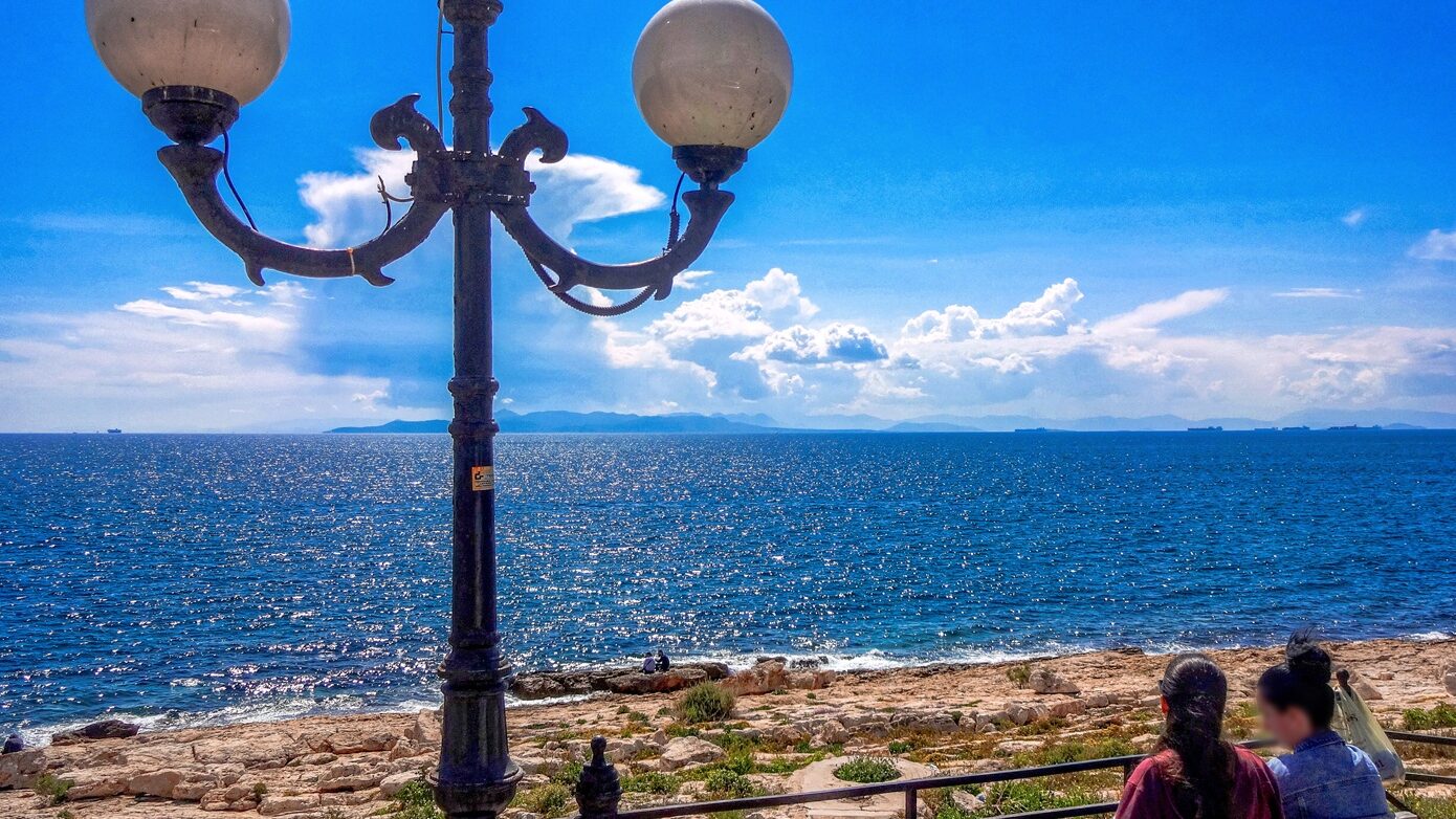 Συμβουλές ασφαλείας από το υπουργείο Υγείας για τον έντονο καύσωνα που πλήττει τη χώρα