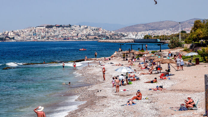 Καιρός: Ο υδράργυρος άγγιξε τους 41 °C στη Μεσσηνία – Έρχεται νέο κύμα καύσωνα από Κυριακή