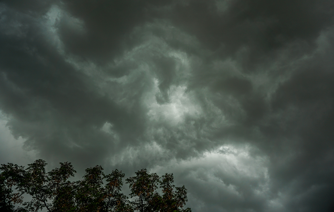 Μετά τον καύσωνα, καταιγίδες και κεραυνοί – Προειδοποίηση για έντονα φαινόμενα την Πέμπτη και Παρασκευή