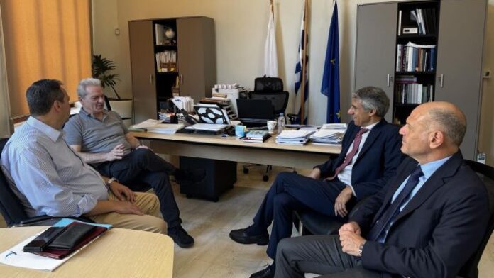 Σύσκεψη Δημάρχου Ηρακλείου με τη Διοίκηση της ΟΛΗ Α.Ε.