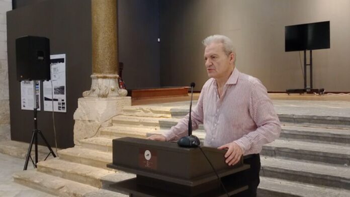 Ο Δήμαρχος Ηρακλείου Κρήτης στα εγκαίνια της έκθεσης «Διάλογοι Αρχιτεκτονικής»